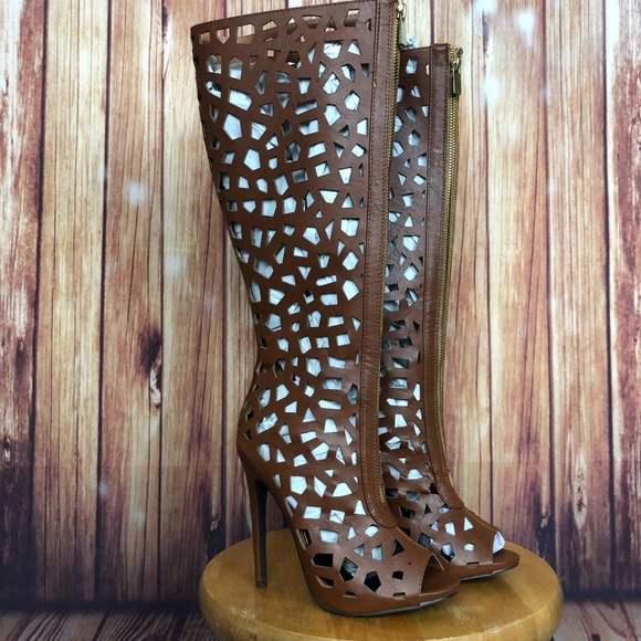 JustFab Shoes - JustFab Scene Prunella Laser Cut Heeled Boot (7.5)